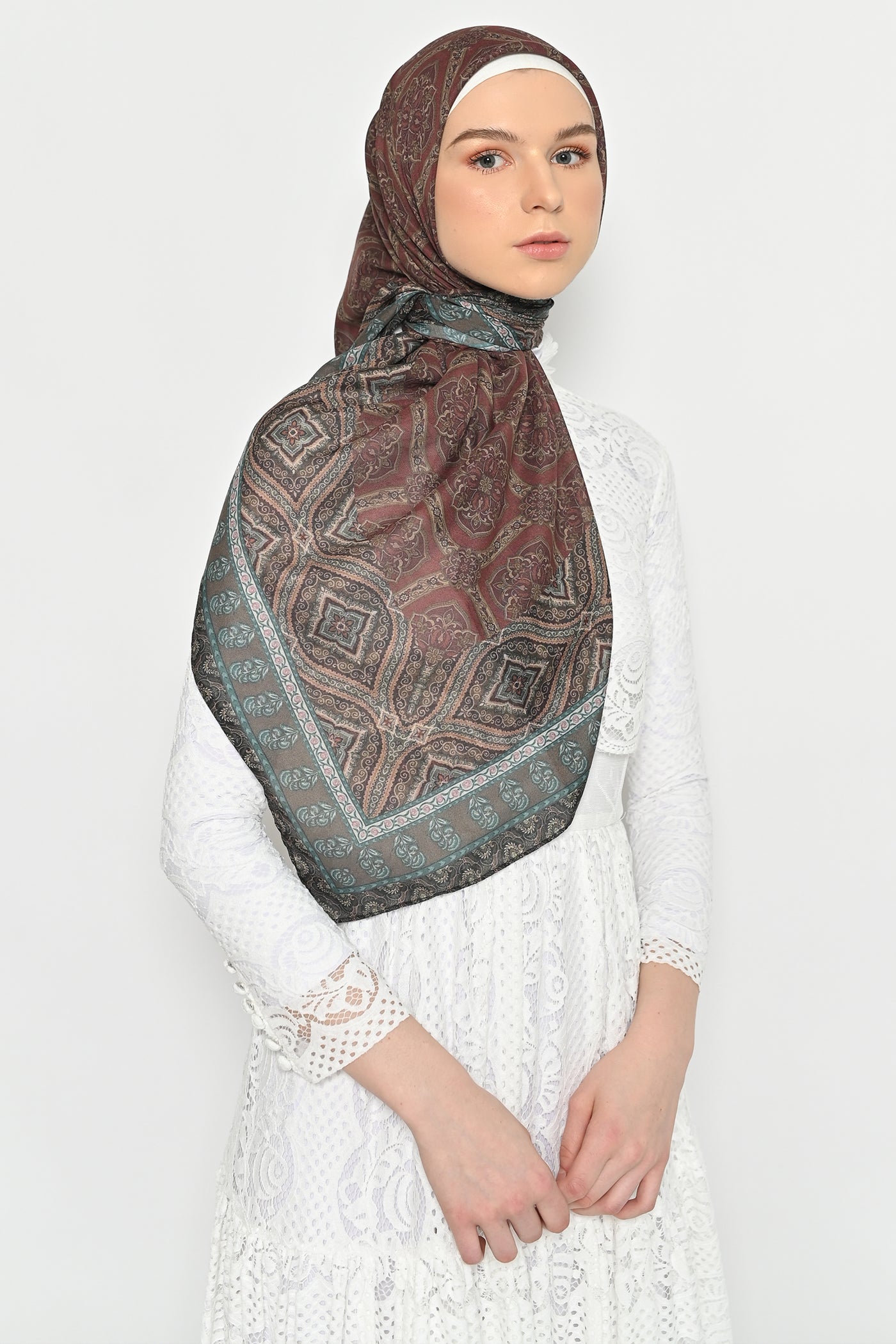 Natcha Scarf