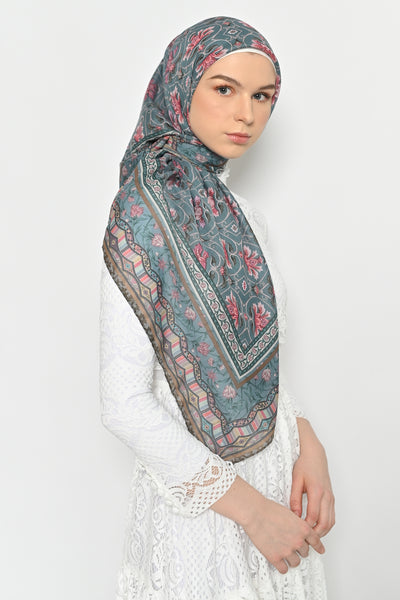 Aree Scarf