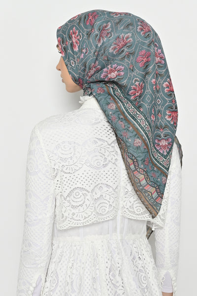 Aree Scarf