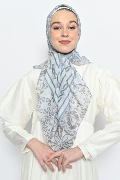 Milan scarf