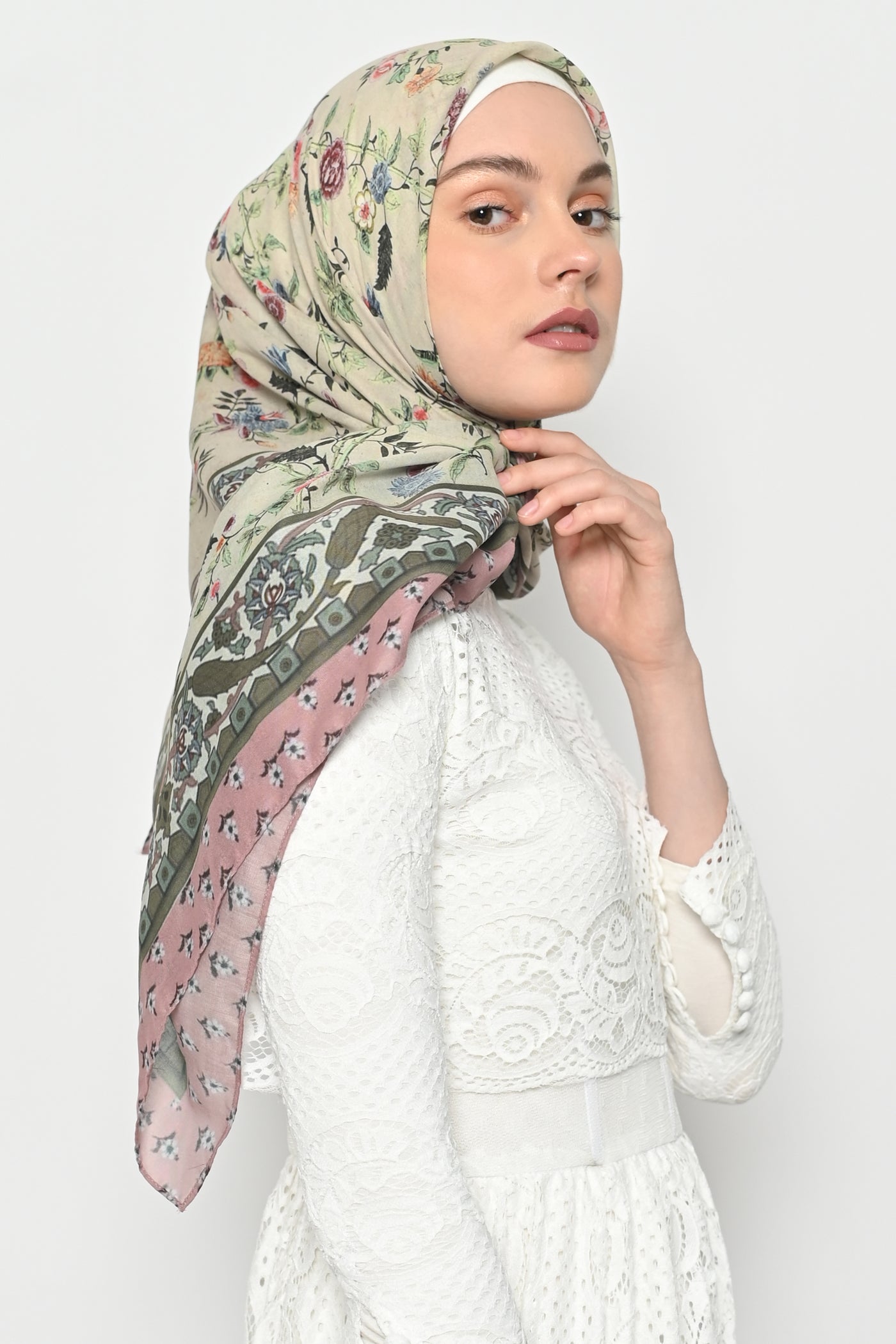 Ratana Scarf